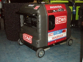 Grupo electrogeno EU30I.Potencia 3.000 WAT. 